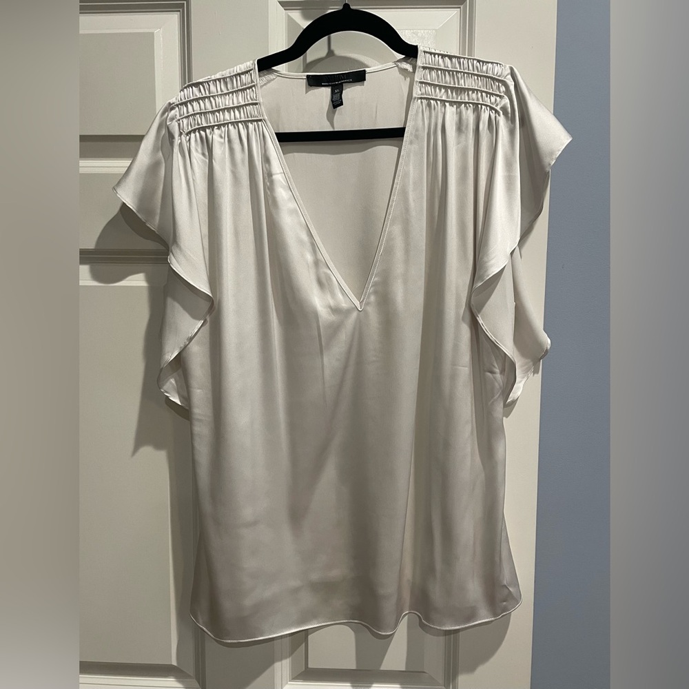 White House Black Market Short Sleeve 100% Polyester Dress Blouse